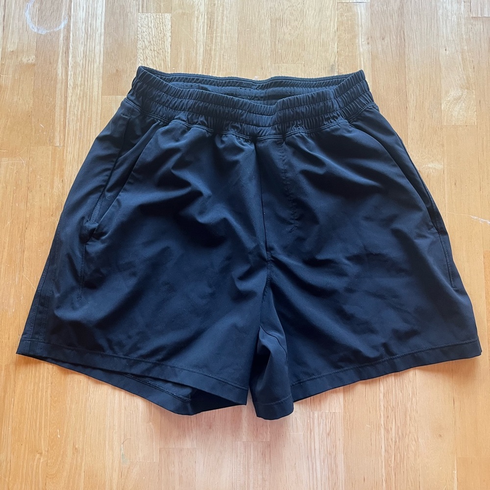 Lululemon Pace Breaker shorts